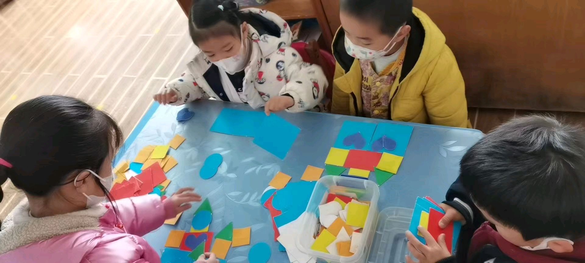 大渡口镇中心学校新康幼儿园开展区域游戏观摩交流活动(图2)