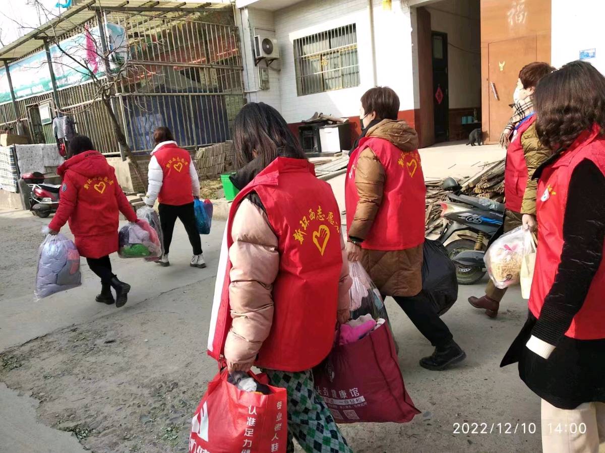 【上海头条】志愿者‖作者:秋忆 主播:元帅（图7）
