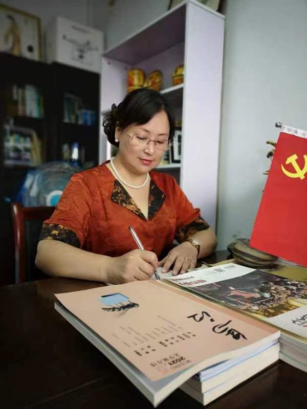 欣赏诗人曾小蓉【白鹤梁】组诗词：《七绝 白鹤梁名由来》外七l（图6）