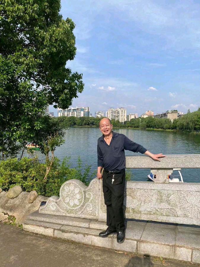 【兔年元宵节】作者／优秀诗人谢顺友老师请欣赏（图9）