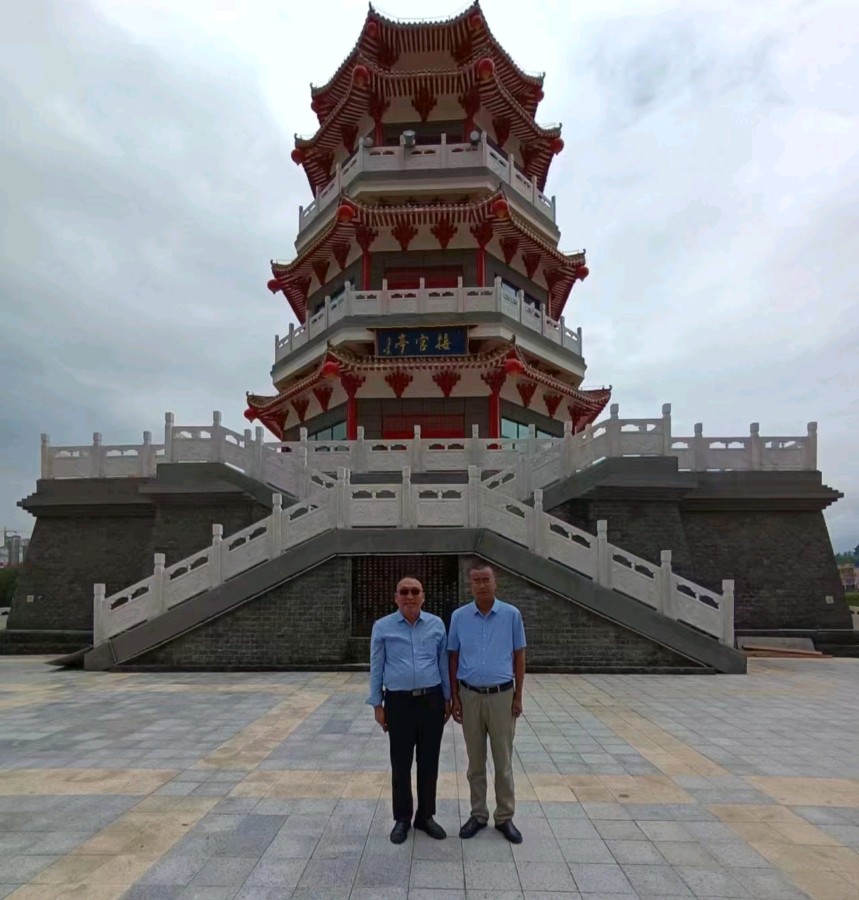 【五律•雪域华国堂】作者（湖北）优秀作家诗人崔怀强老师请欣赏（图8）