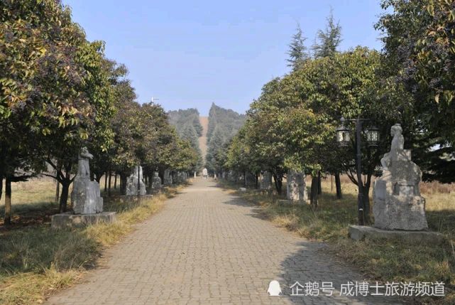 佳律欣赏：《七律 凤凰嘴》诗人：柳鸣（图4）