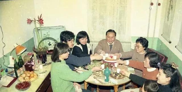 【枫雅汇看图约诗】诗人焦勇《278期》（远去的饭场）（图4）