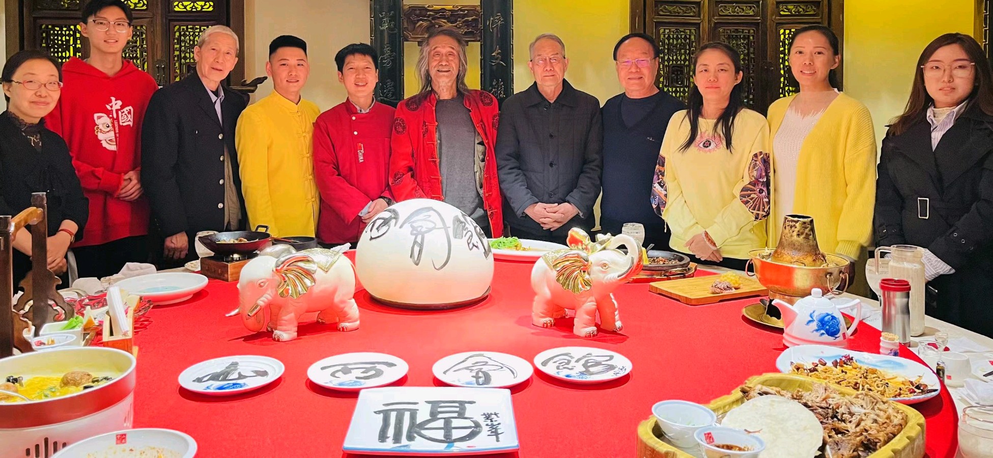 山西诚信基地《山西会馆》《赵梅生美术馆》《七星艺术幼儿园》《健行蒙山》萧宽一行结缘郑强一行考察（图13）