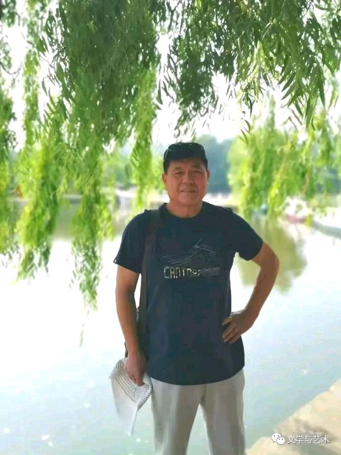 拥抱五月(外一首)/海之韵(图2)