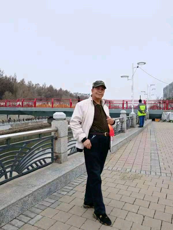 【北京头条】分享优秀作家诗人姚树学老师《七律•咏小南河》四首 请欣赏（图5）