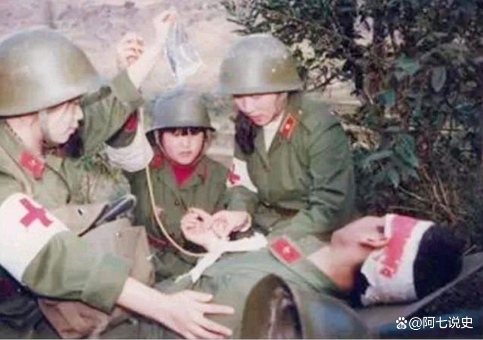 【枫雅汇看图约诗】诗人陈江《第222期》（请吻我一下，好吗）（图12）
