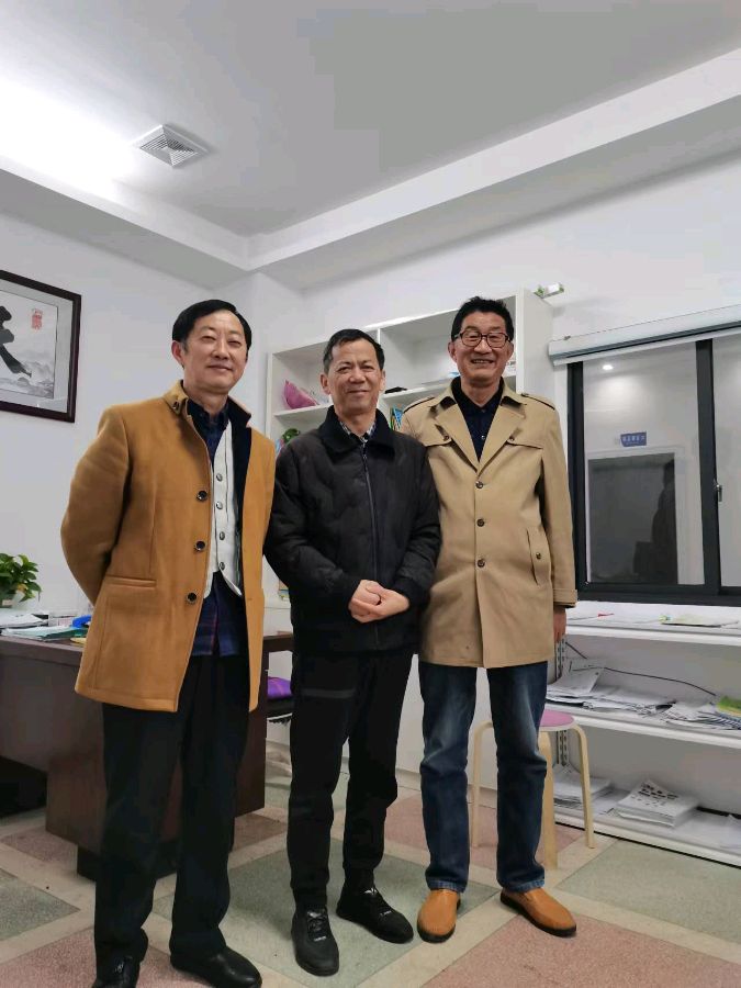 【北京头条】分享胡清普《参加“三人行”不多堂艺术馆诗画职展有怀》请欣赏（图5）