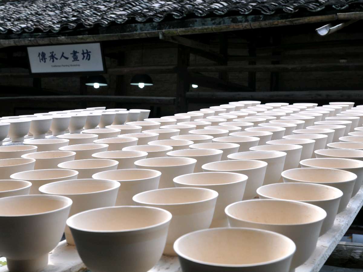 《七律 观景德镇陶瓷博览区随感》作者:吴云钦(图4)