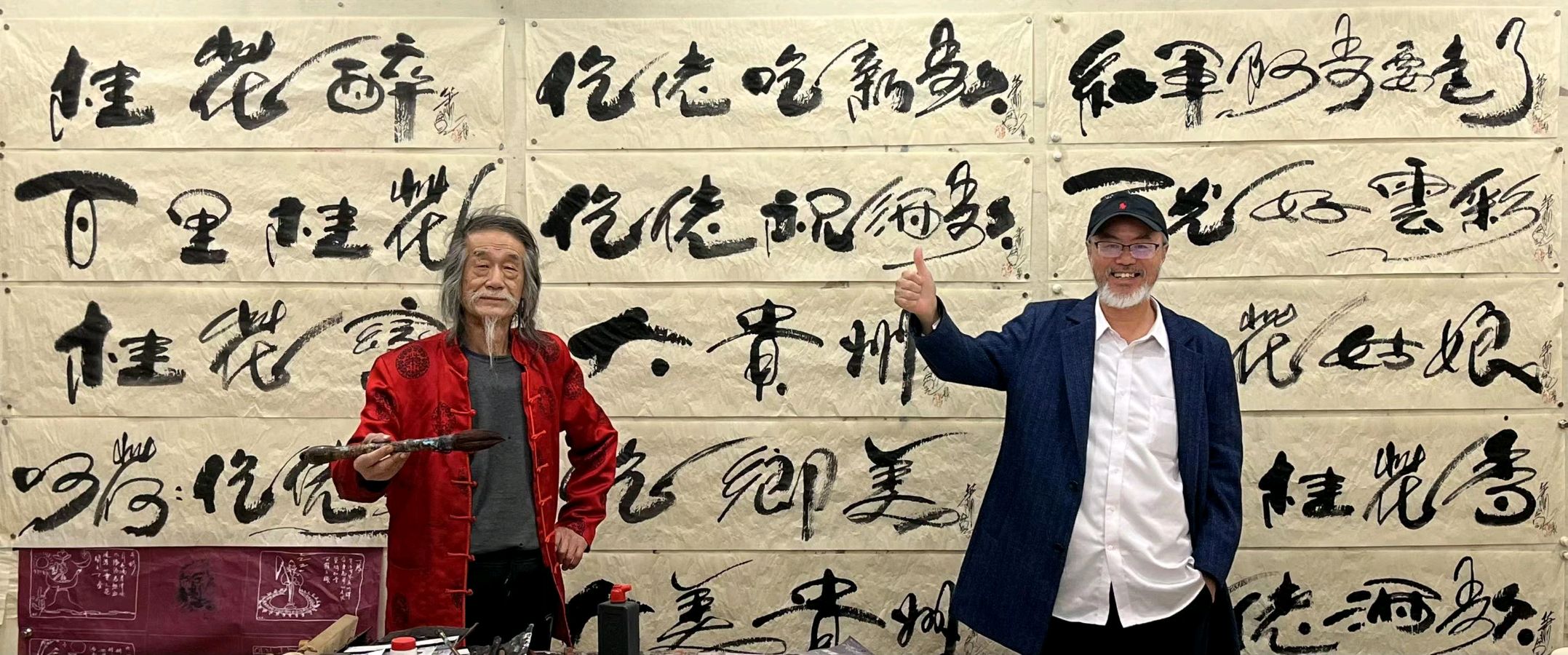 作家报总编辑张富英为萧宽颁发特邀作品奖整版刊介“多才多艺的萧宽”【雅诗总会】(图40)