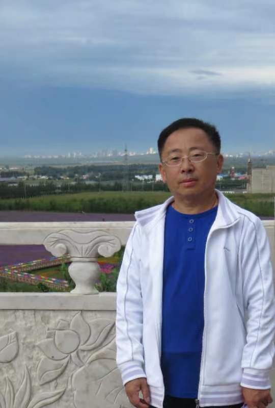 睡梦中的故乡,好似万马复音来……请欣赏吉林诗人李贺新作:诗六首——【中国诗人】征稿——都市头条(图7)