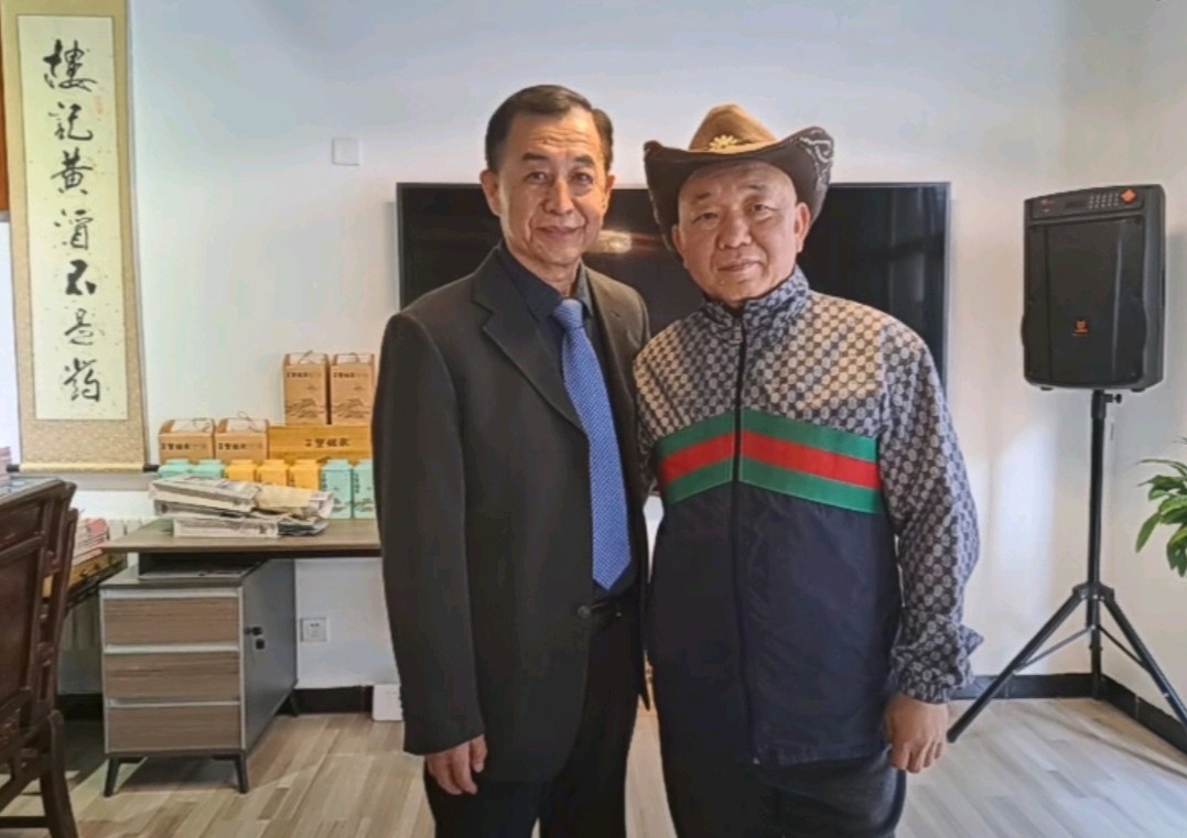 艺术家萧宽泼墨挥毫和崔哥醉侃【雅诗总会】(图10)