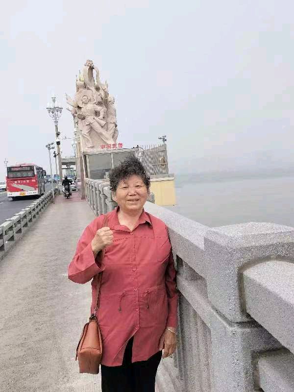 【北京头条】分享优秀诗人杨杰峰诗词选请欣赏（图23）