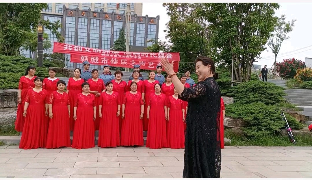 【节日喜】欢庆五一五四节，情暖公园市民心（陕西韩城）（图4）