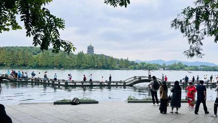 【北京头条】分享优秀作家诗人崔怀强《五律•赠莉子战友》外一首请欣赏(图12)