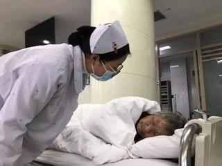 【北京头条】分享优秀作家诗人方亮老师《白衣天使》请欣赏（图7）