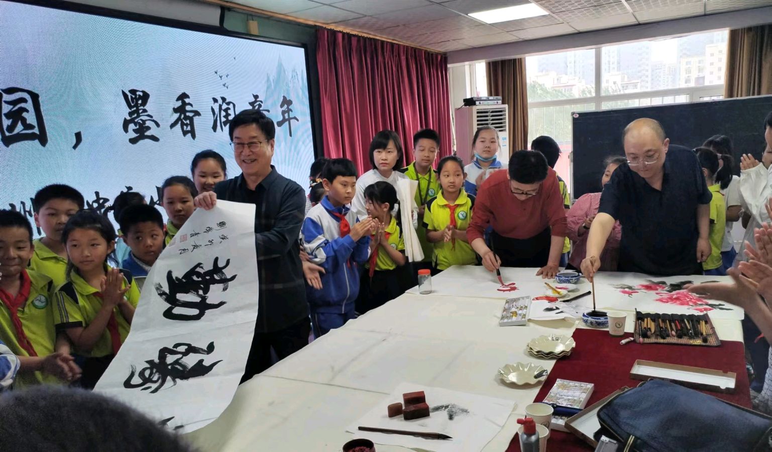 书画进校园墨香润童年【雅诗总会】（图14）