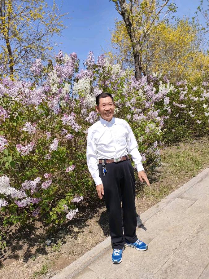 【北京头条】分享优秀作家诗人方亮老师《历史在开玩笑》请欣赏（图13）