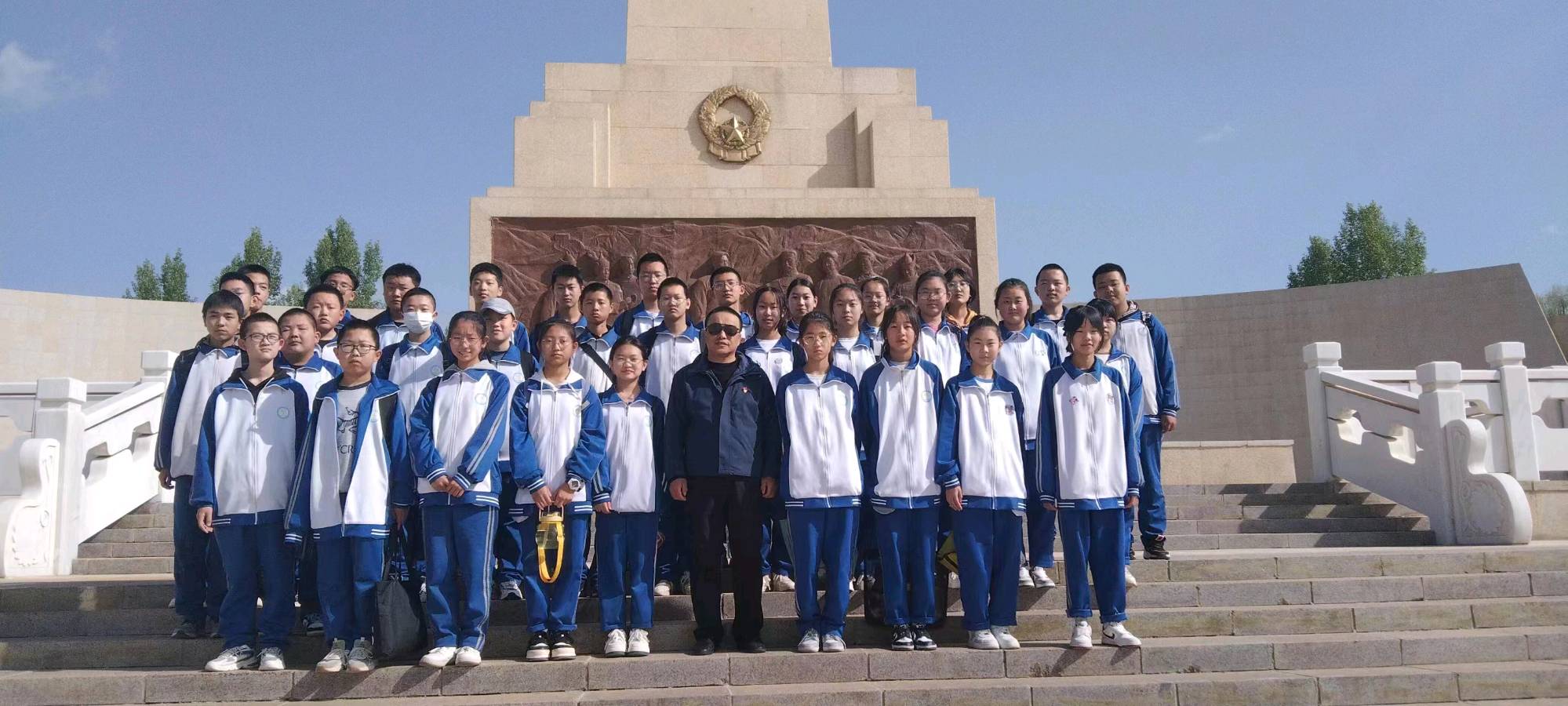 《七律 癸卯孟夏武三中学子研学旅行有怀》作者:曹继军（内蒙古）（图2）