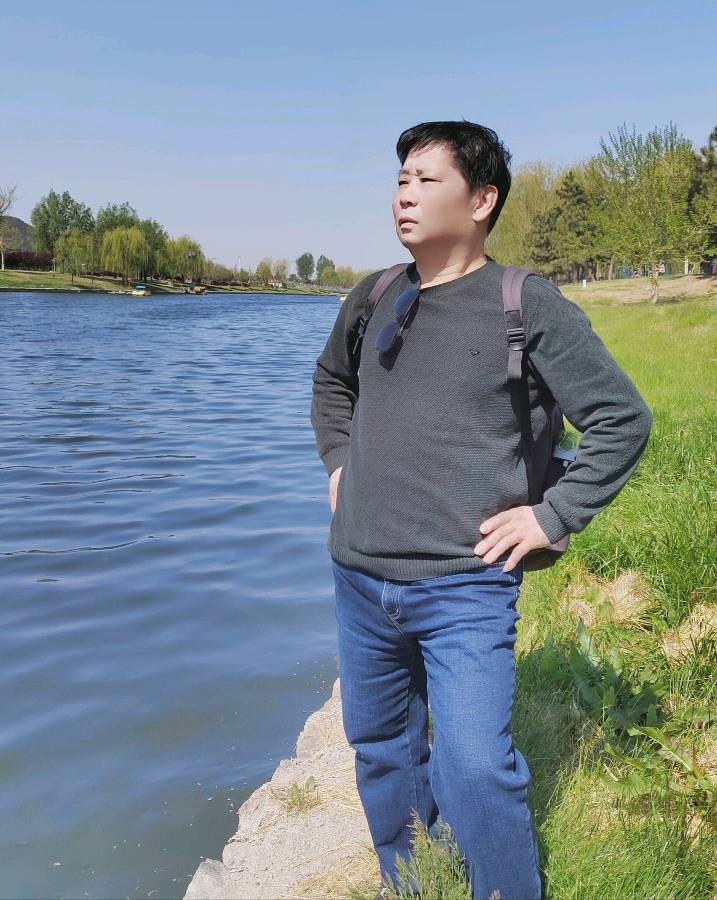 【自由体新诗】《书写自己》作者:郑金波（图5）