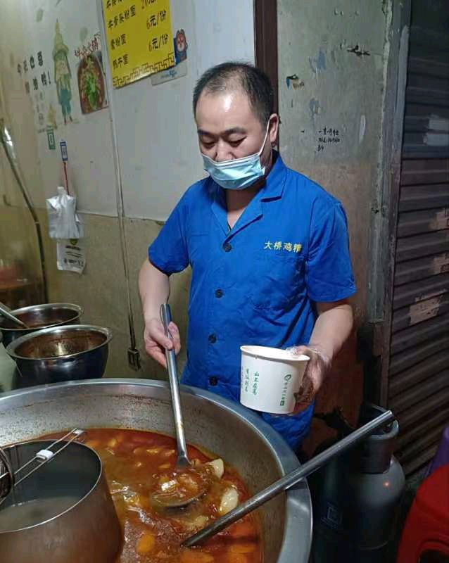 【北京头条】推介优秀作家诗人崔怀强《七绝•小军牛杂面馆》请欣赏(图8)