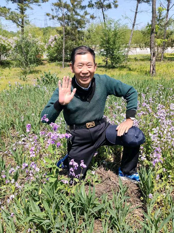 【北京头条】推介优秀作家诗人方亮老师《八旬老翁难远行》请欣赏（图6）