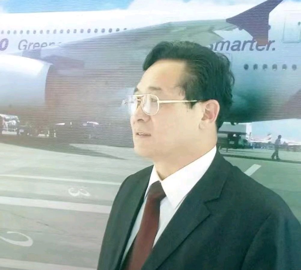【北京头条】推介(河南)优秀诗人刘成宏老师《七律•读平坟市长岳文海偶得五韵》请欣赏(图11)