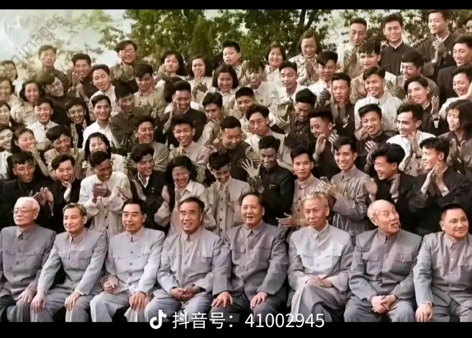 【北京头条】分享优秀作家诗人方亮老师《东方巨人》请欣赏（图4）