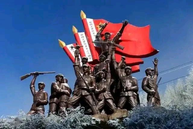 【四字诗•歌颂中国共产党】作者／优秀作家诗人方亮老师请欣赏（图7）