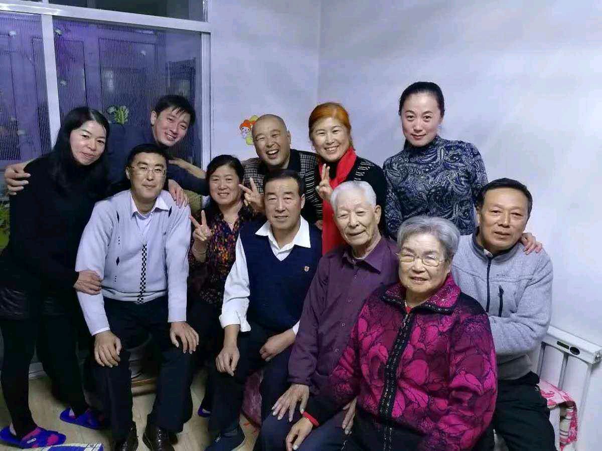 【北京头条】推介优秀作家诗人方亮老师《父母心目中的子女》请欣赏（图4）