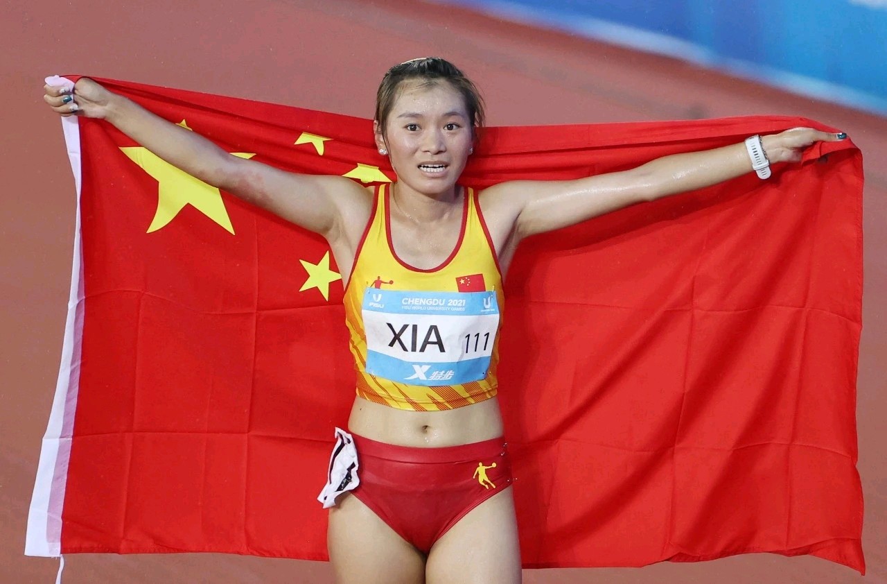 【诗词鉴赏】七律 · 大运会女子万米冠军夏雨雨 作者/王胜利（图3）