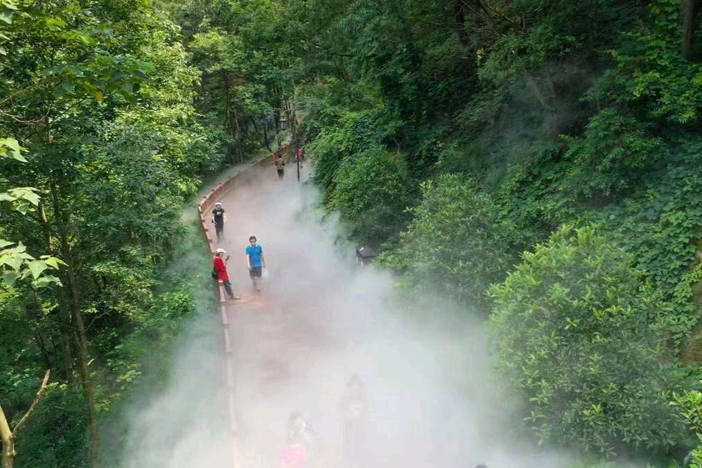 【北京头条】推介(湖北)优秀作家诗人崔怀强《向湖边•木兰天池》请欣赏(图5)