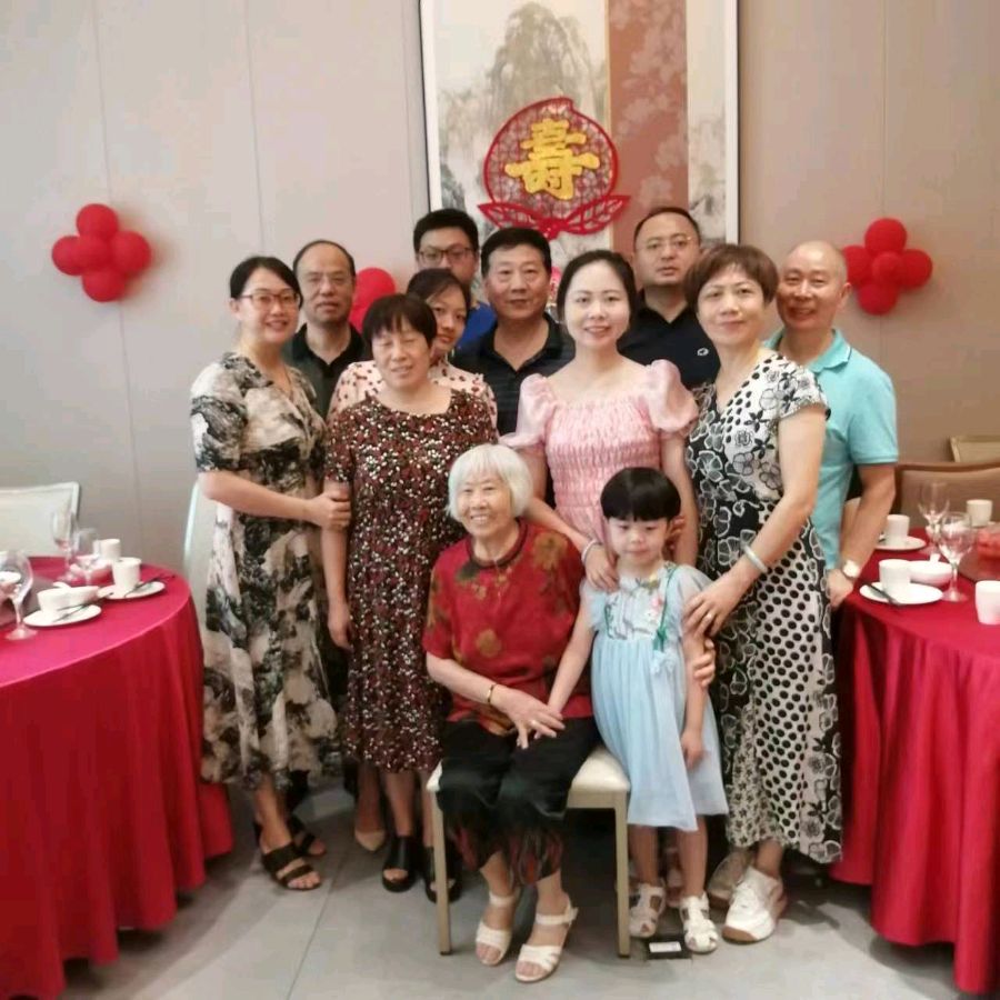 【北京头条】隆重推出（湖南）优秀诗人黄明晃老师《贺诗·祝贺人芝姐姐八秩华诞》请欣赏（图9）
