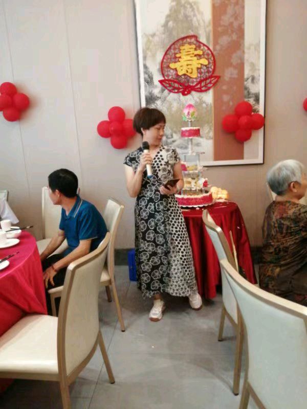【北京头条】隆重推出（湖南）优秀诗人黄明晃老师《贺诗·祝贺人芝姐姐八秩华诞》请欣赏（图12）