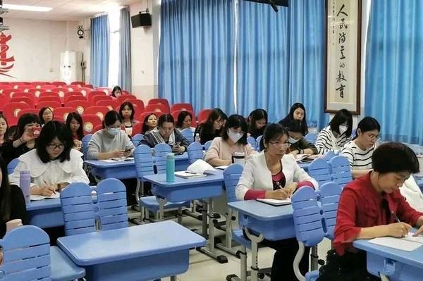 【华夏诗词】推介优秀诗人黄兴民格律诗四首请欣赏（图6）