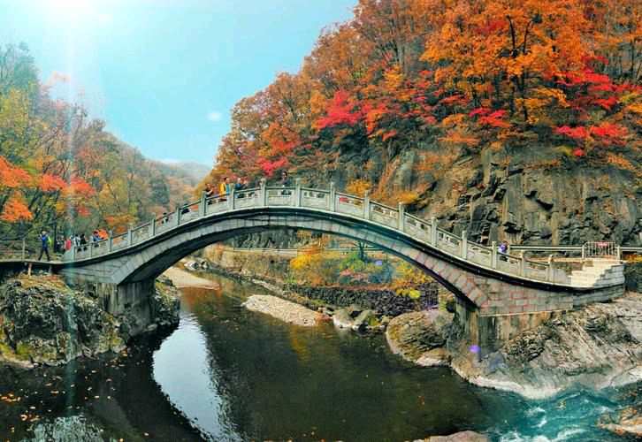 【华夏诗词】分享（山风 本溪）优秀诗人冯其兰《鹧鸪天·秋游关门山》请欣赏（图5）
