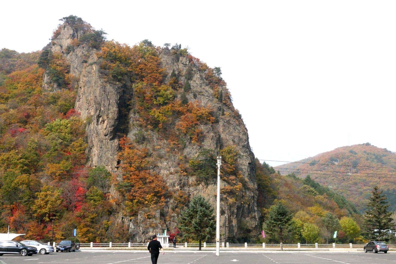 【华夏诗词】分享（山风 本溪）优秀诗人冯其兰《鹧鸪天·秋游关门山》请欣赏（图6）