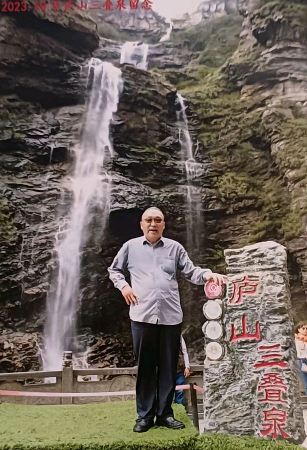 【华夏诗词】分享（湖北）优秀作家诗人崔怀强《忆旧游·揽叠泉溢泻》请欣赏（图6）