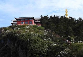 【华夏诗词】分享（内蒙）优秀诗人薛跃成诗三首请欣赏（图5）