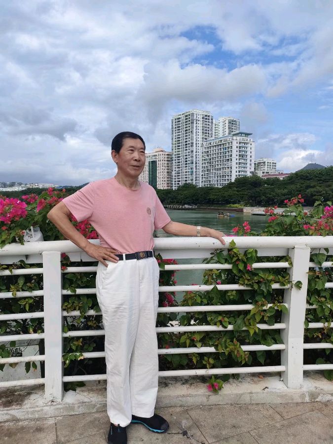 【大东方诗画社】分享优秀作家诗人方亮老师《人类命运共同体》广请欣赏（图15）