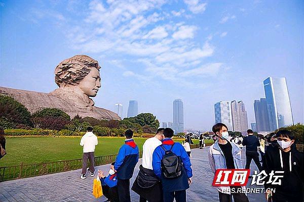 【北京头条】分享优秀诗人胡清普《白雲阁上观美景》请欣赏(图7)
