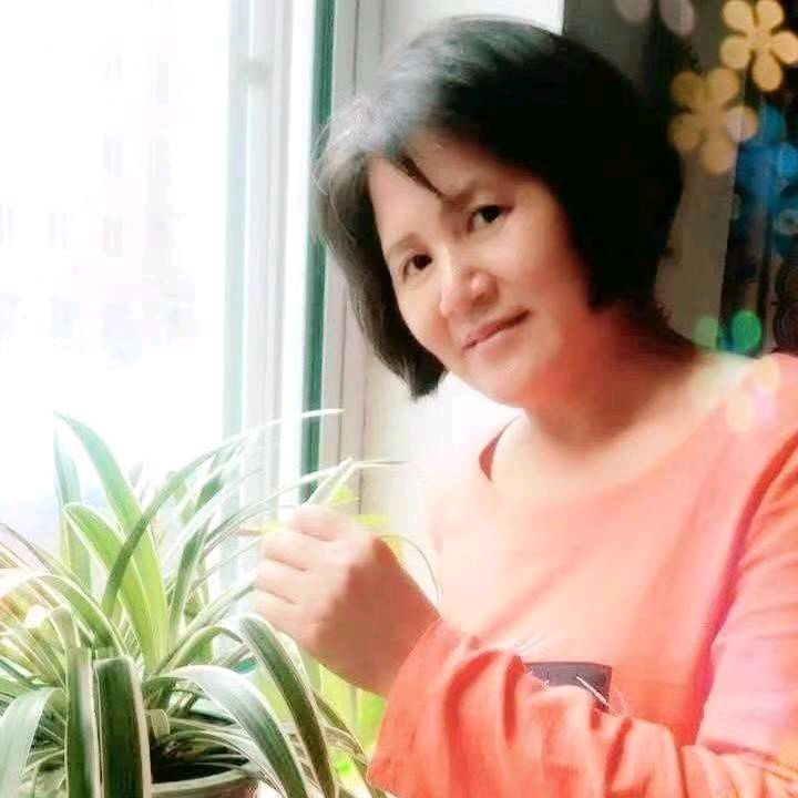 【中华好诗词】分享（辽宁丹东）优秀诗人邱雅娟女士《浣溪沙·居家闲吟》请欣赏（图8）