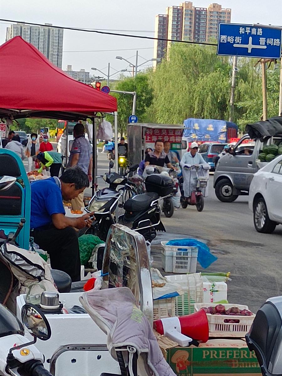 荐赏：生活见闻（微诗十首）// 文/董延涛//《诗耕》征稿//都市头条（图3）