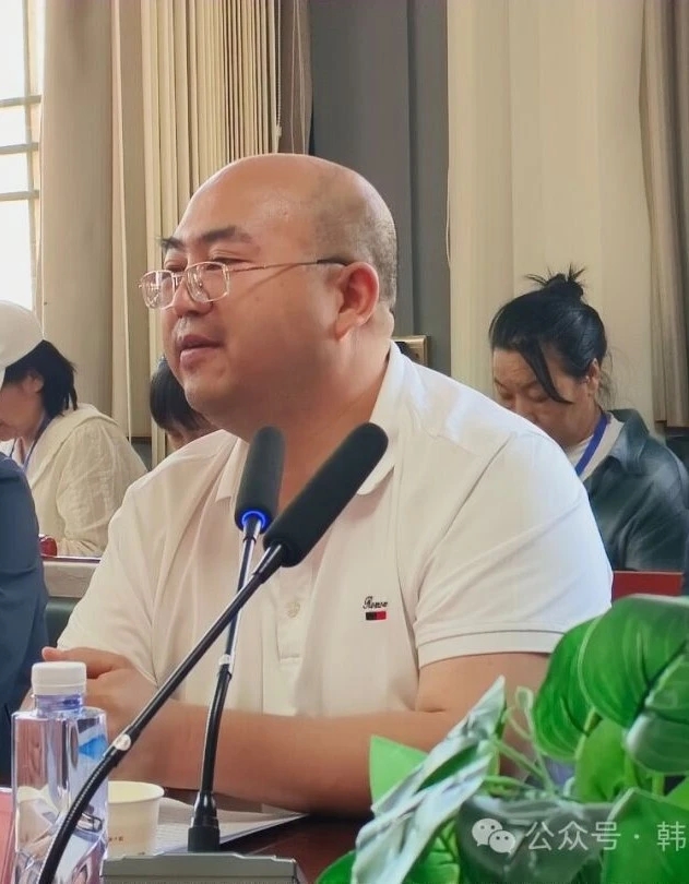 陕西张志民《登天下第一挂壁天梯，览中华鱼跃龙门胜境》（图21）