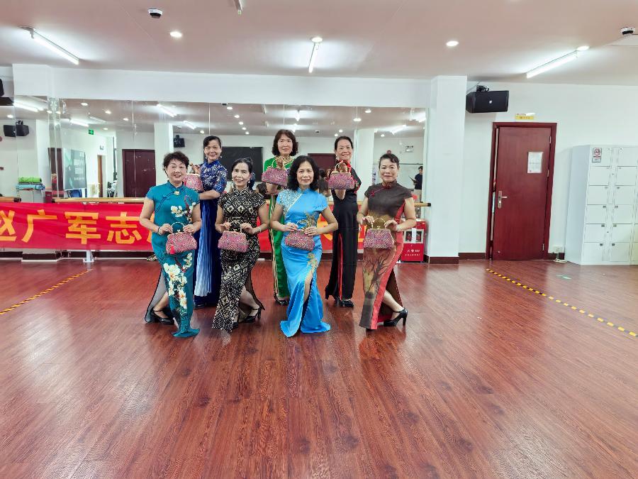 老年教育文艺演出学习交流受欢迎（图4）