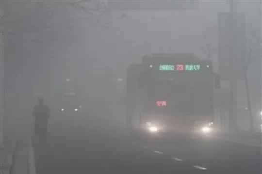 「散文」坐在窗前望沱江（图9）