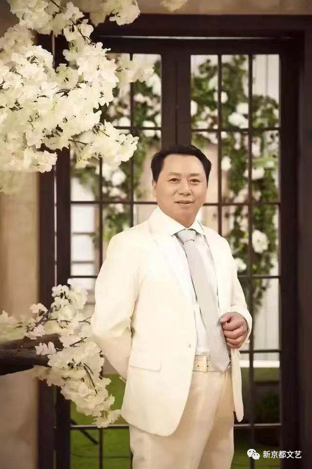 作者：陈文辉《【南乡子】乡下应酬有感》（外一首）11416期~新京都文艺