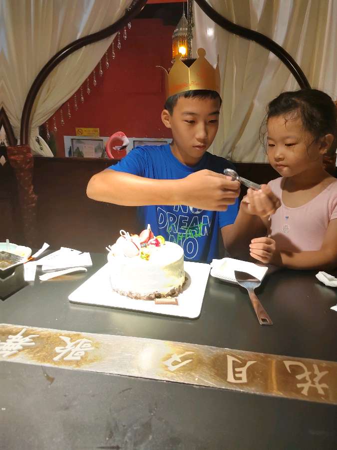 赵長民（旭日东升）编辑∥外孙子王泽豪的十三周岁生日聚餐纪实（图41）
