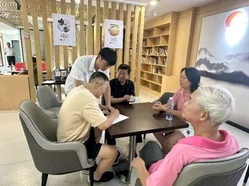 【豆蔻诗社】掼蛋乐——贺济南领秀城“鲁能杯”邻里趣味“掼蛋”比赛圆满成功文/李学蛟（领秀城中央公园一业主）（图3）