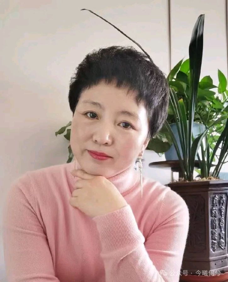 《月圆》作者:五月天【主播:涛声依旧】【桃源国际诗歌文化传媒】用声音传递温暖以诵读致敬人生♬（图13）